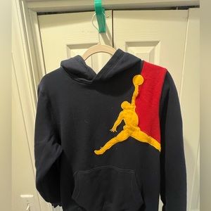 Youth Boys jordan sweatshirt size XL